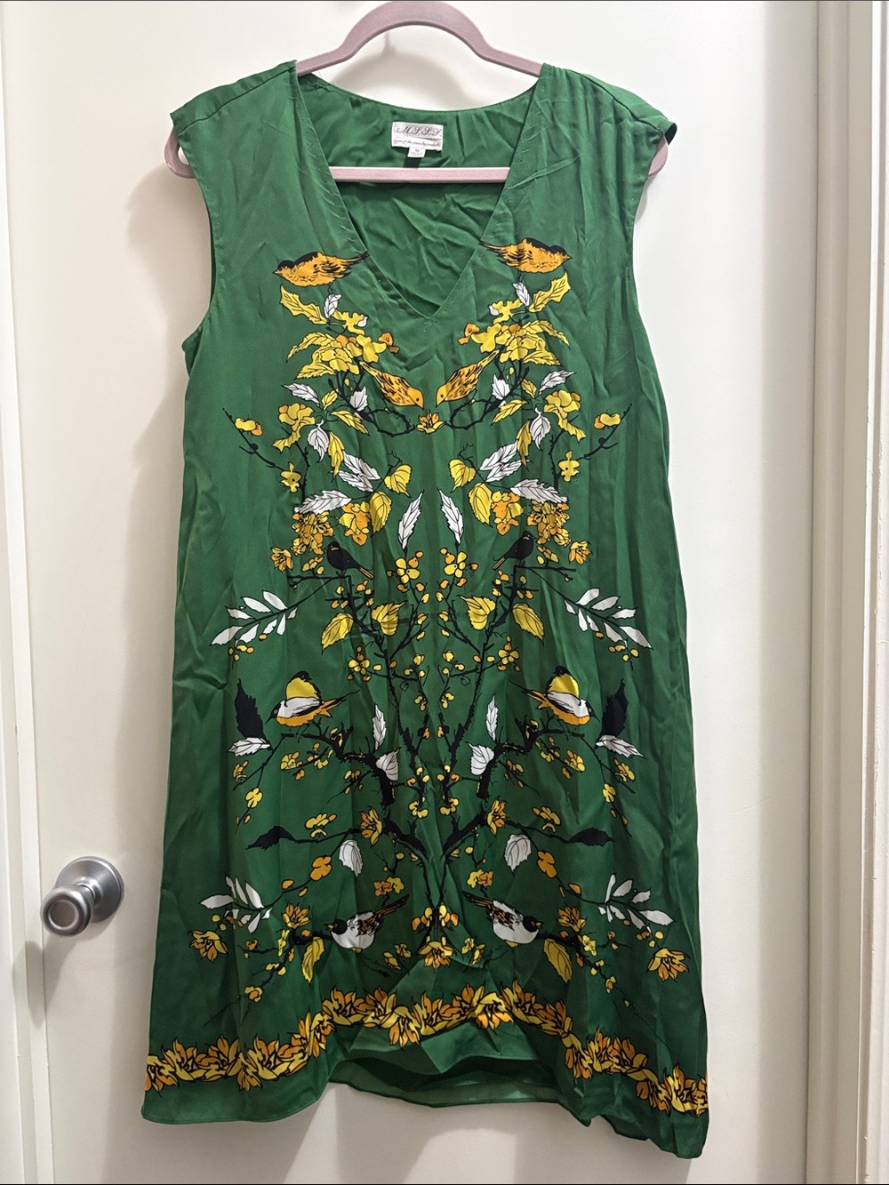 Max Studio Green V-Neck Shift Dress with Yellow Floral & Bird Print